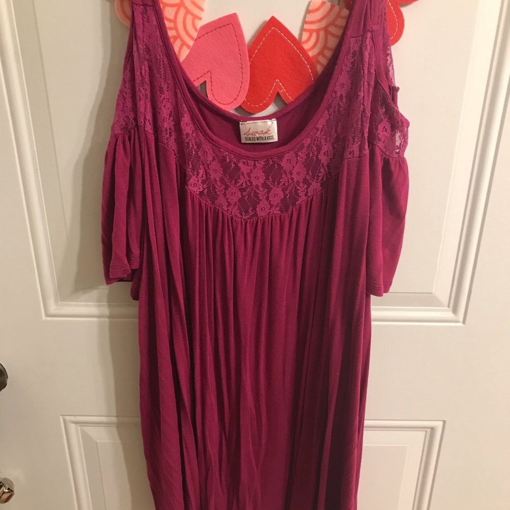 Swak designs cold shoulder top